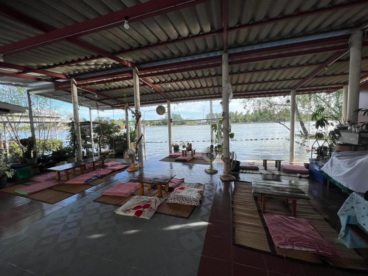 Se'Sun Amphawa Hotel Exterior photo