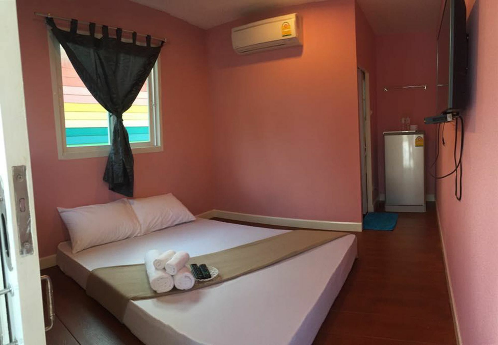 Se'Sun Amphawa Hotel Exterior photo